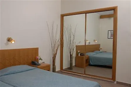 Hotel Achillion 3*